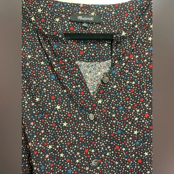 Madewell Studio Ruffle Hem Top in Dark Mediterranean Stars Size Medium - Picture 7 of 10